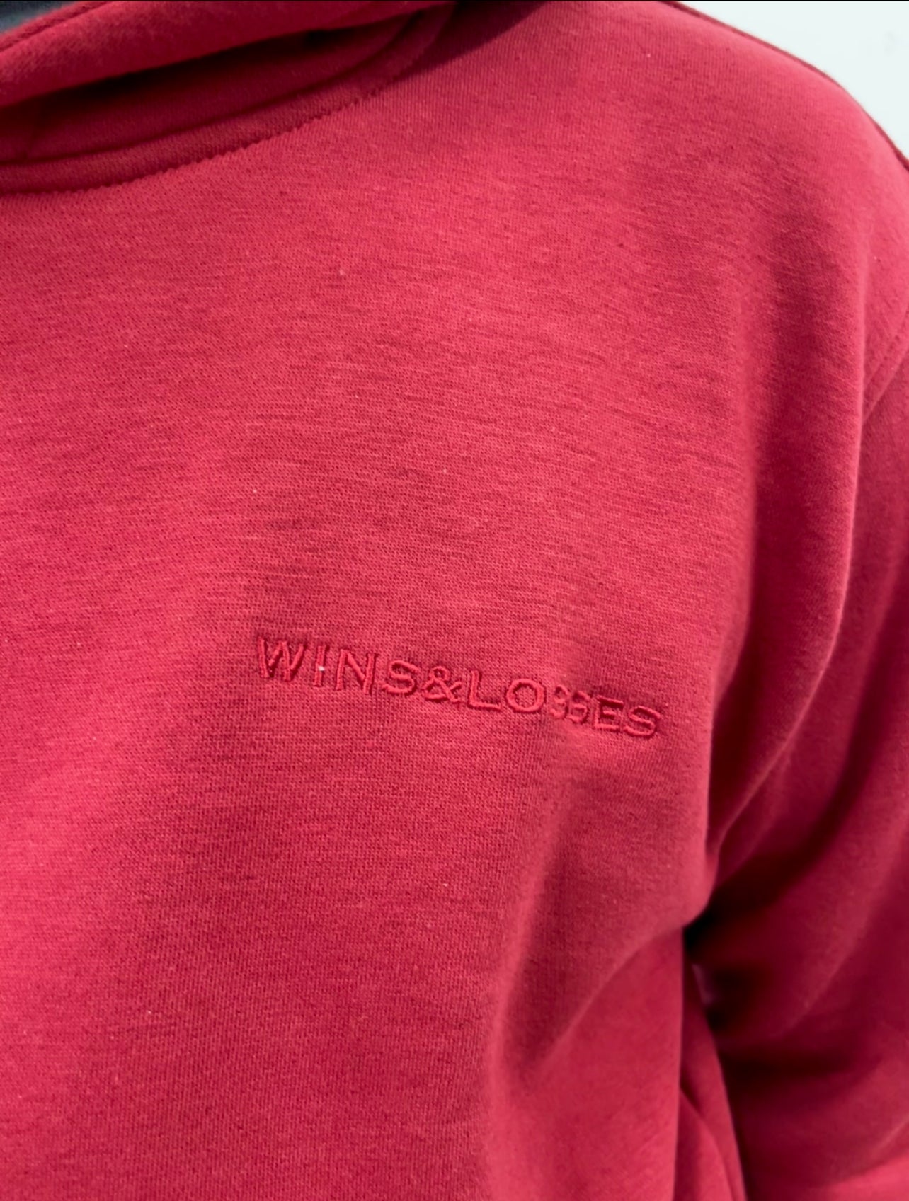 WINS & LOSSES BAR LOGO HOODIE MAROON