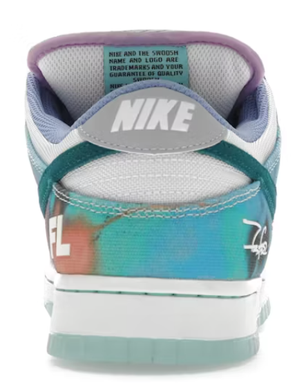 NIKE SB DUNK LOW FUTURA LABORATORIES BLEACHED AQUA