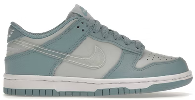 NIKE DUNK LOW CLEAR BLEU SWOOSH (GS)