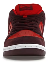 NIKE SB DUNK LOW CHERRY