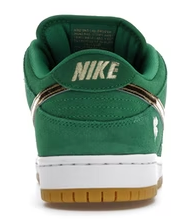 NIKE SB DUNK LOW ST PATRICK'S DAY (2022)